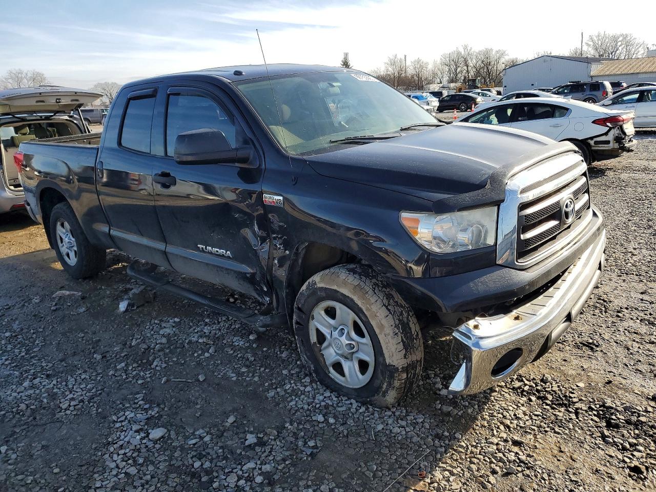 2011 TOYOTA TUNDRA DOUBLE CAB SR5 photo 4