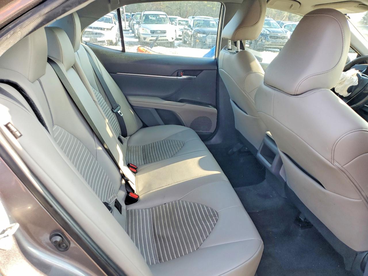 2022 TOYOTA CAMRY SE photo 10