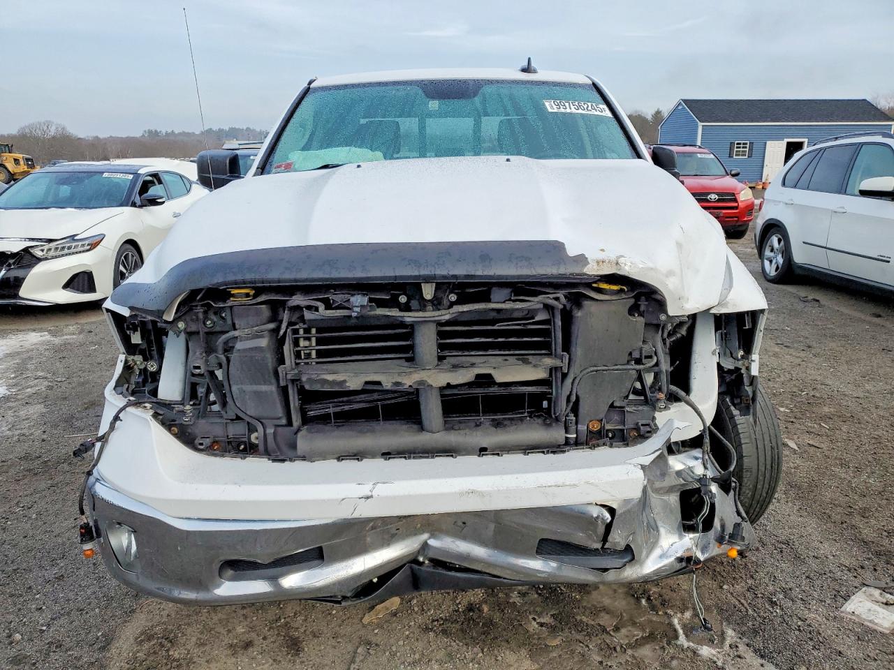 2015 RAM 1500 SLT photo 5