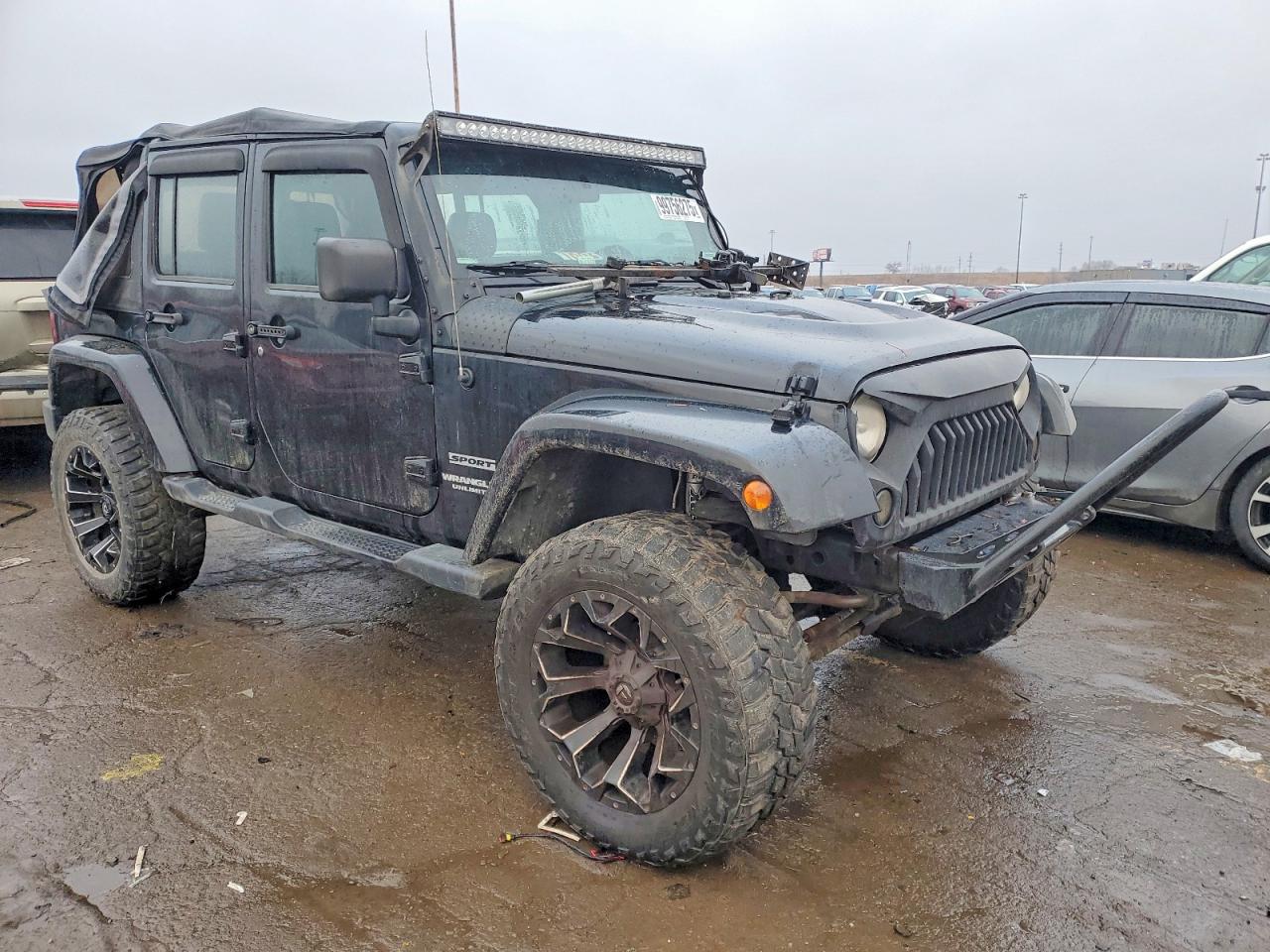 2012 JEEP WRANGLER UNLIMITED SPORT photo 4
