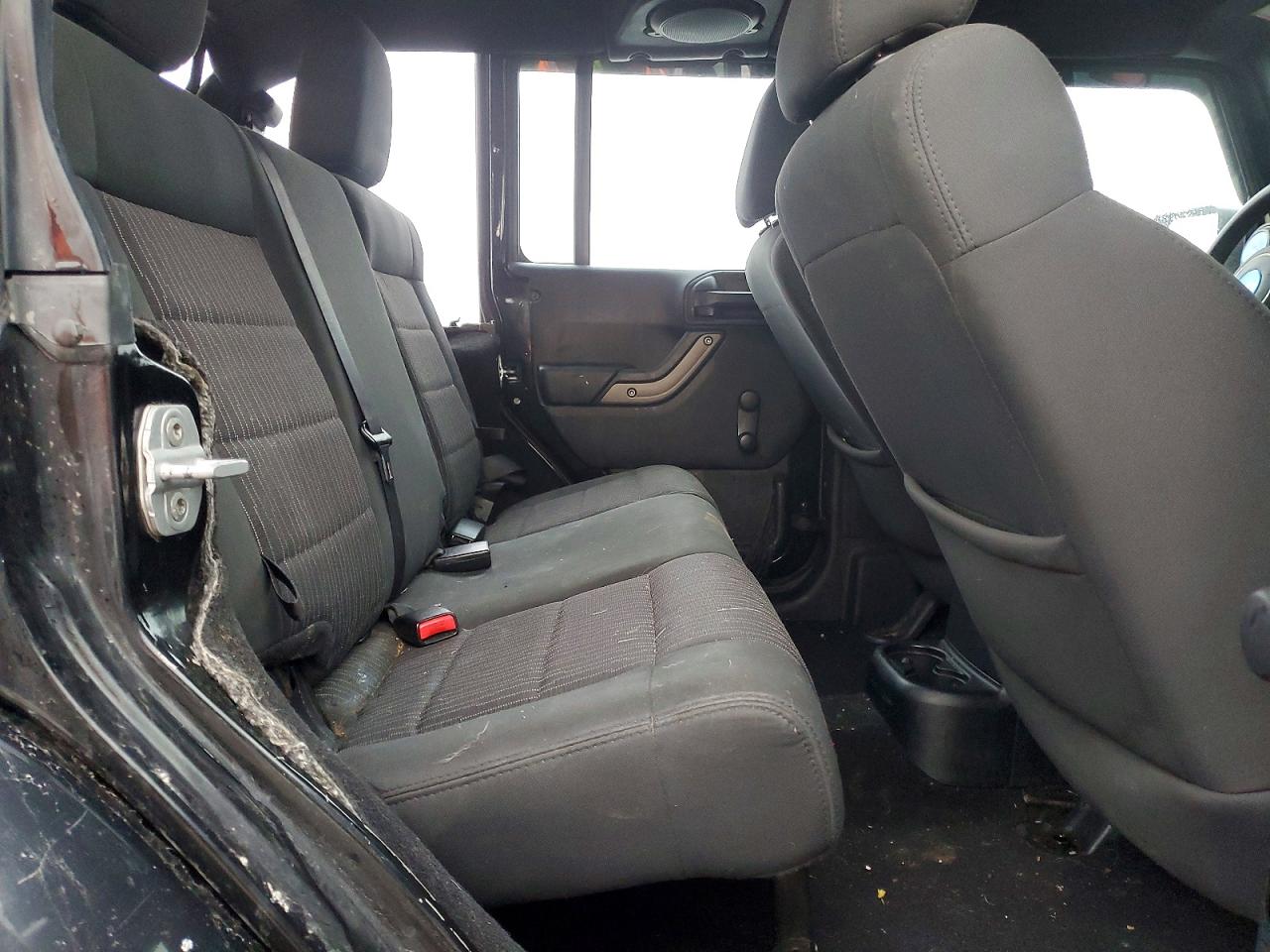2012 JEEP WRANGLER UNLIMITED SPORT photo 11