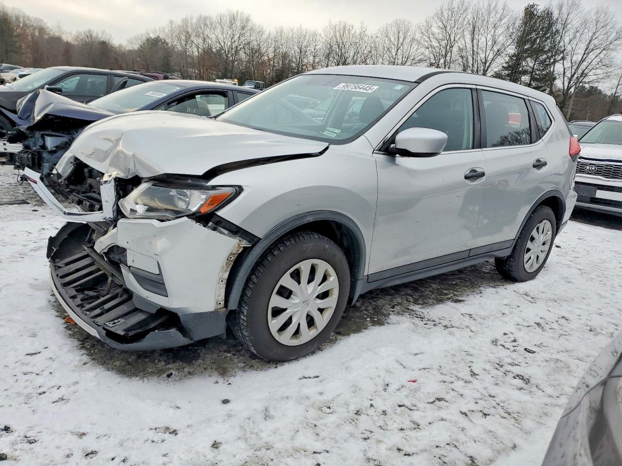 2017 NISSAN ROGUE