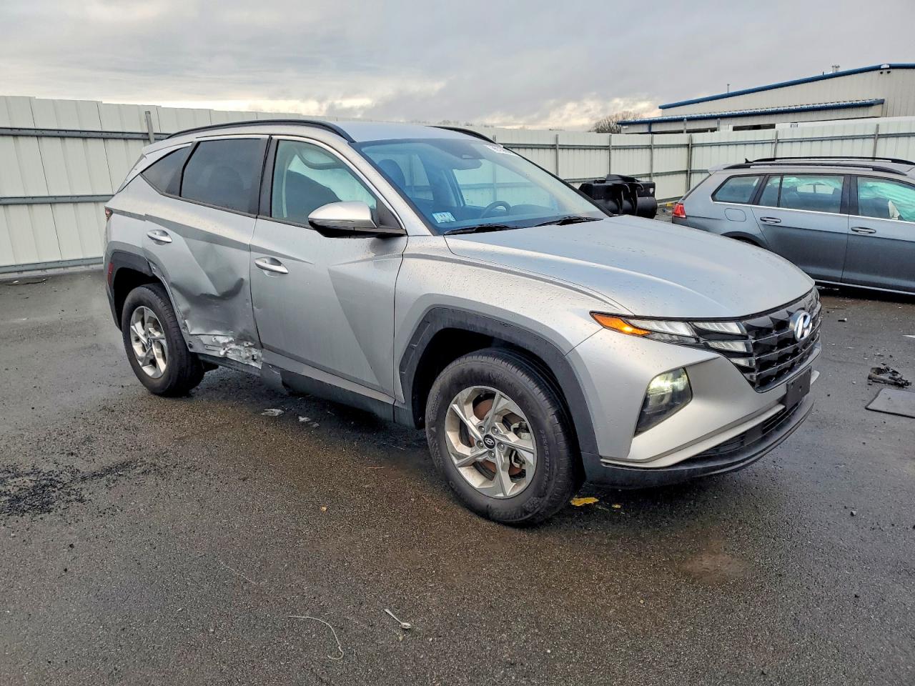 2023 HYUNDAI TUCSON SEL photo 4