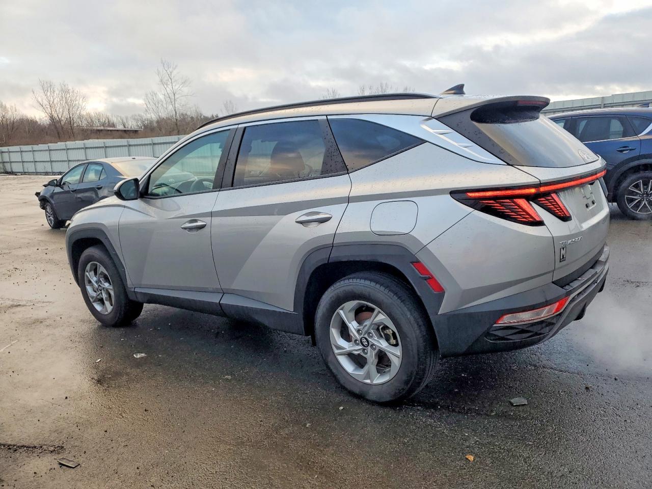 2023 HYUNDAI TUCSON SEL photo 2