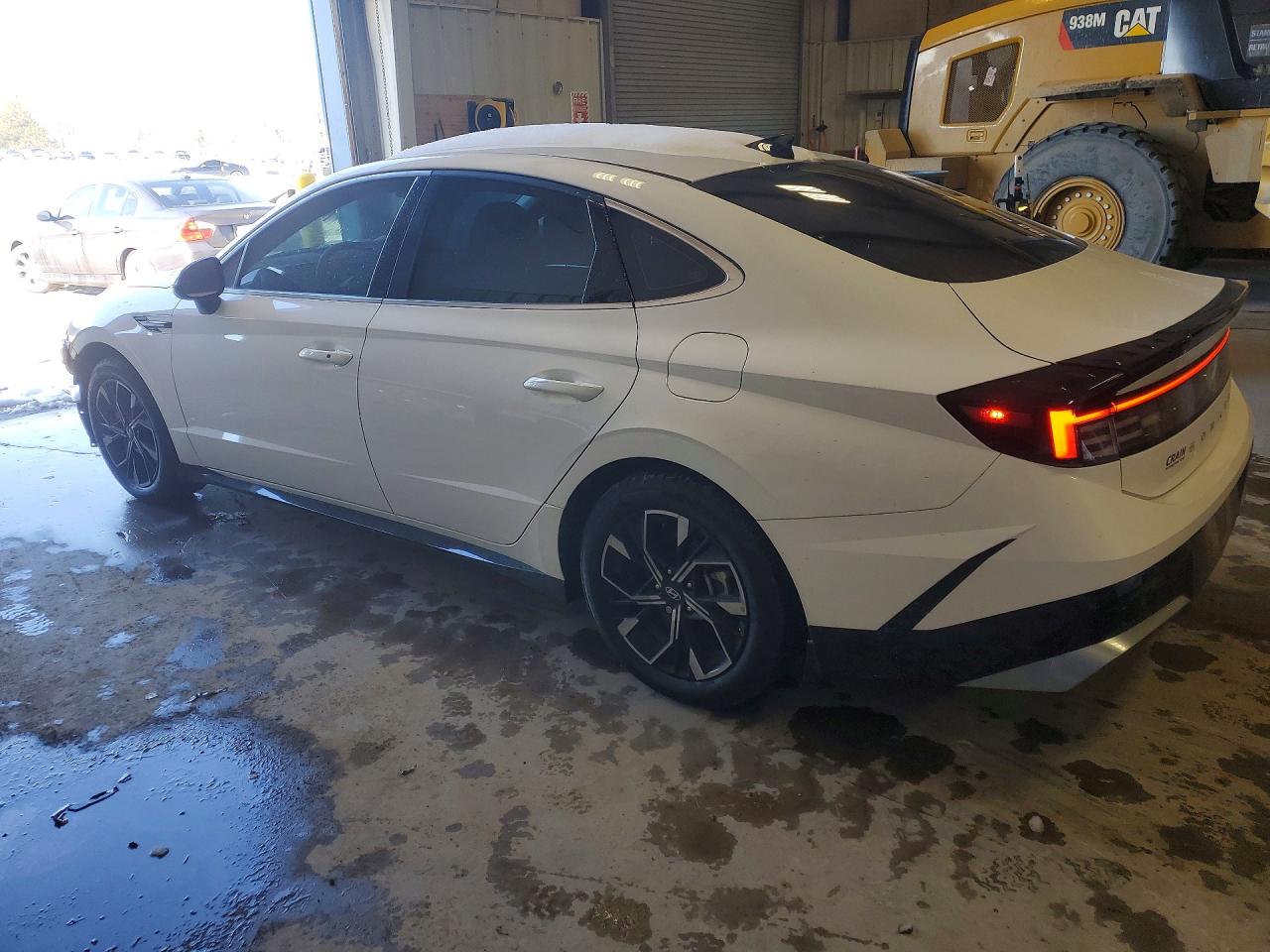 2024 HYUNDAI SONATA SEL photo 3