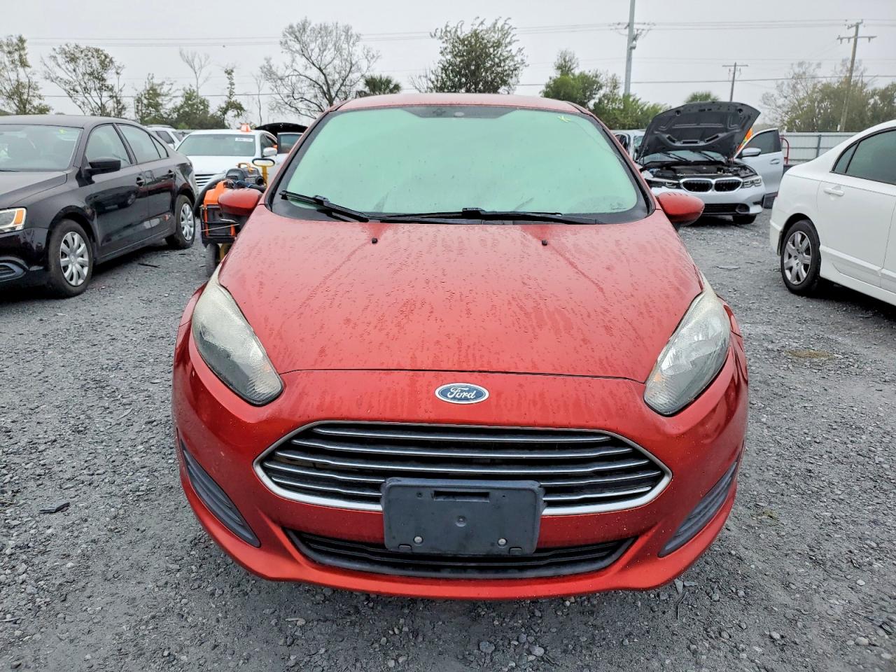 2018 FORD FIESTA SE photo 5