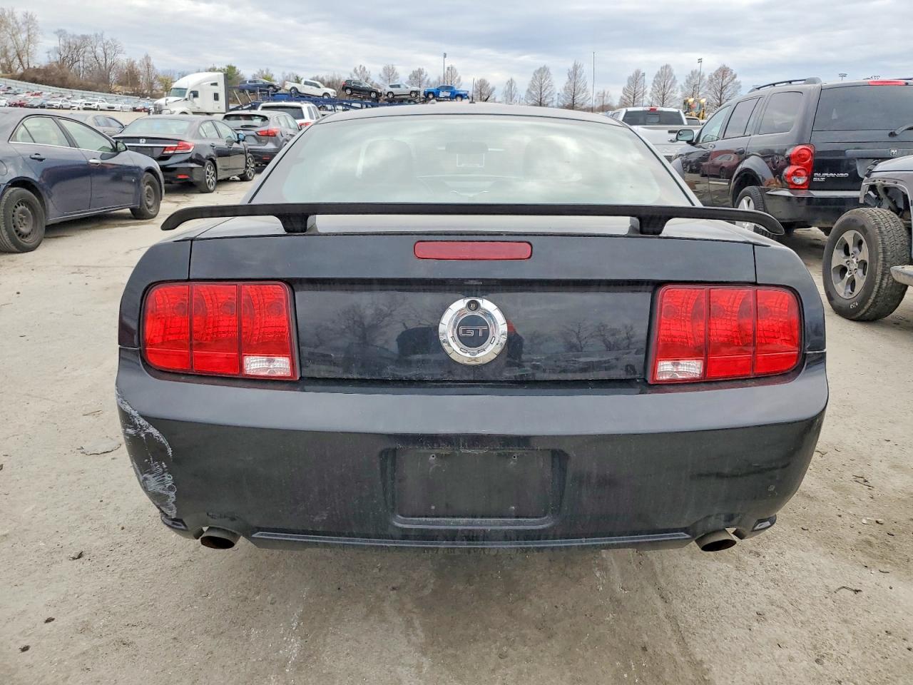 2006 FORD MUSTANG GT photo 11