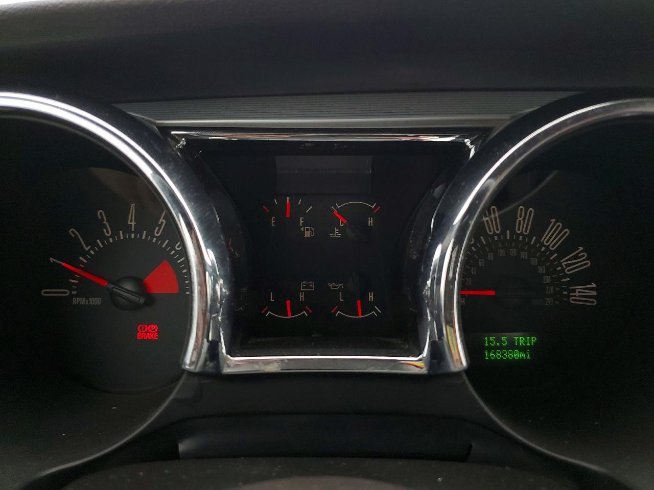 2006 FORD MUSTANG GT photo 17