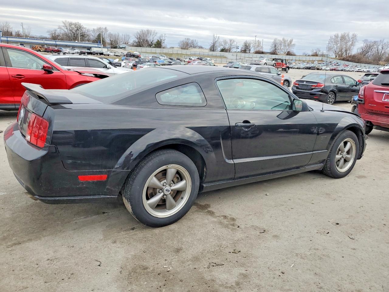 2006 FORD MUSTANG GT photo 5