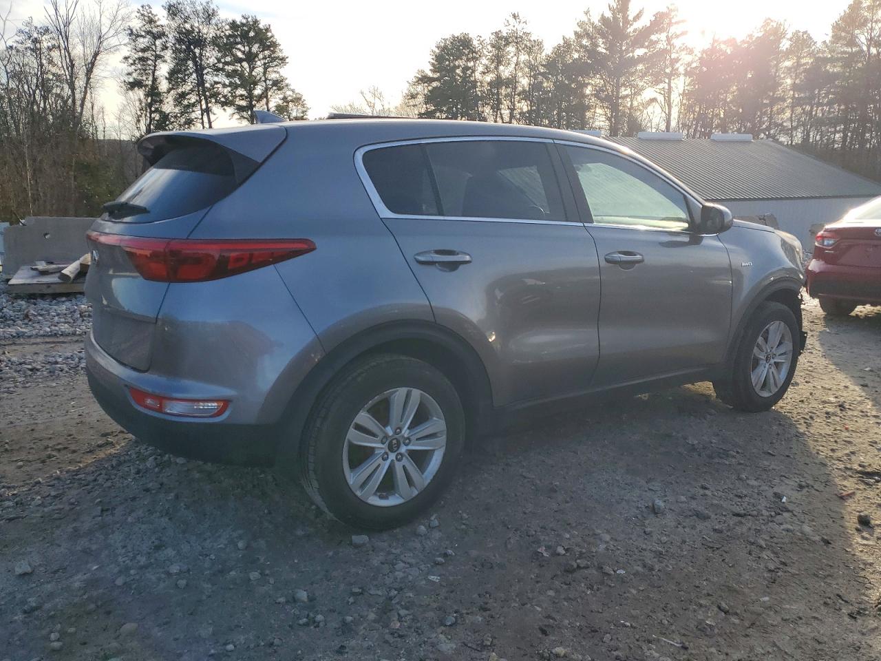 2017 KIA SPORTAGE LX photo 7