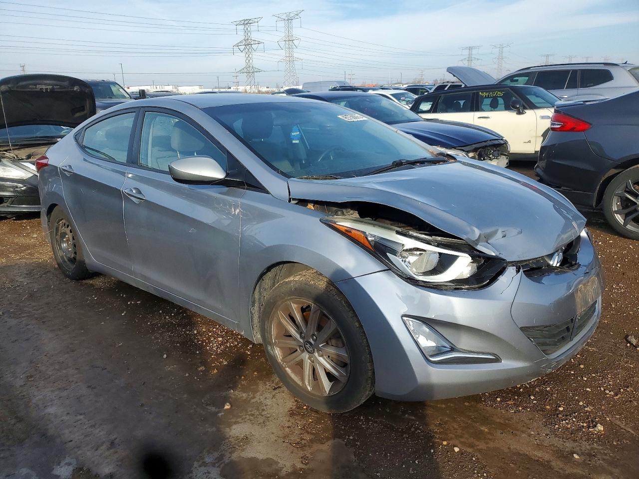 2016 HYUNDAI ELANTRA photo 4