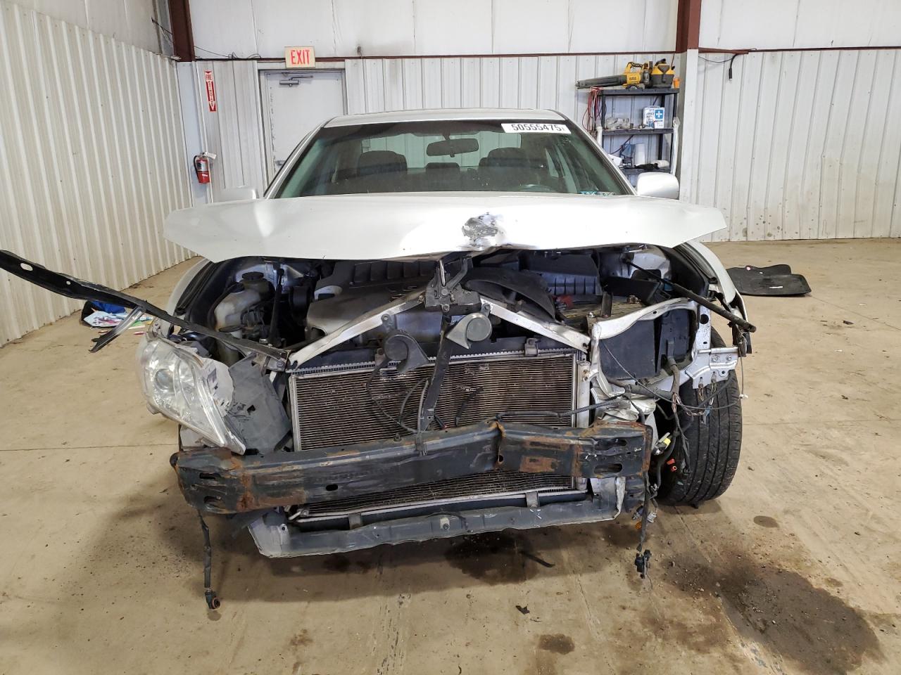2009 TOYOTA CAMRY SE photo 5