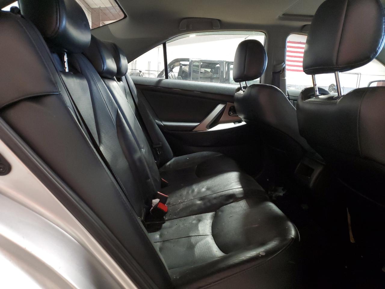 2009 TOYOTA CAMRY SE photo 10
