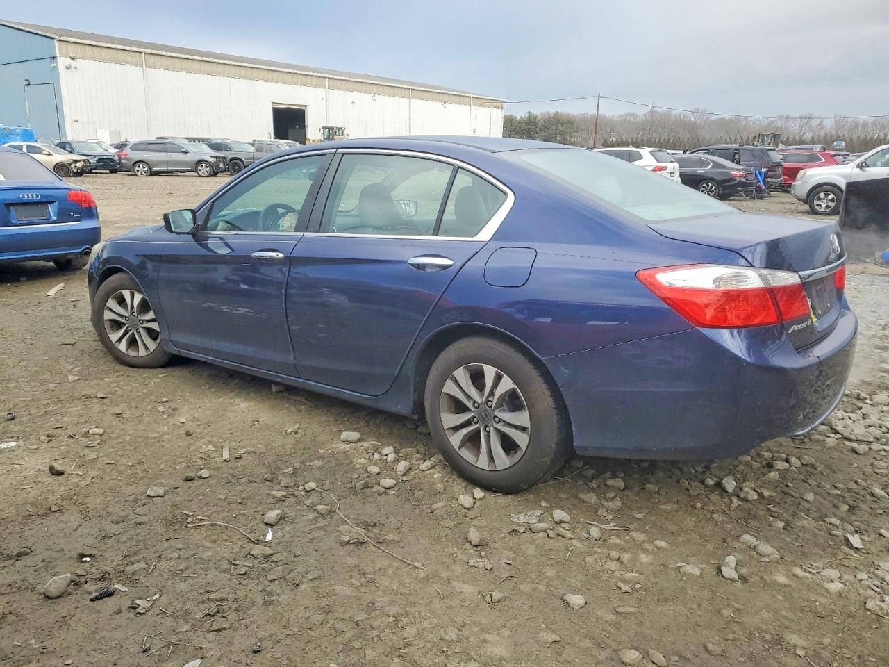 2015 HONDA ACCORD LX photo 2