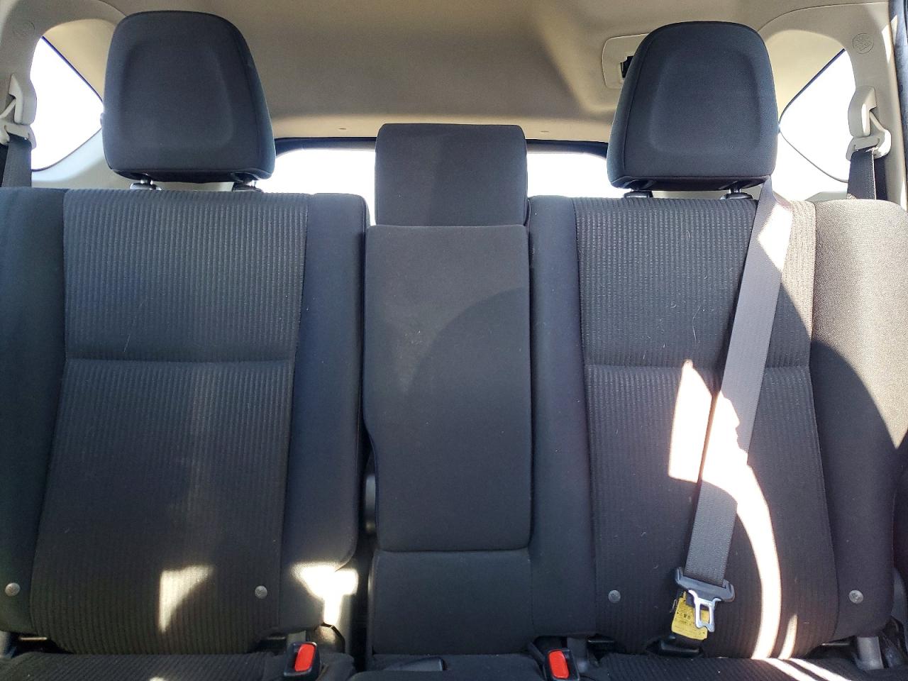 2018 TOYOTA RAV4 LE photo 10
