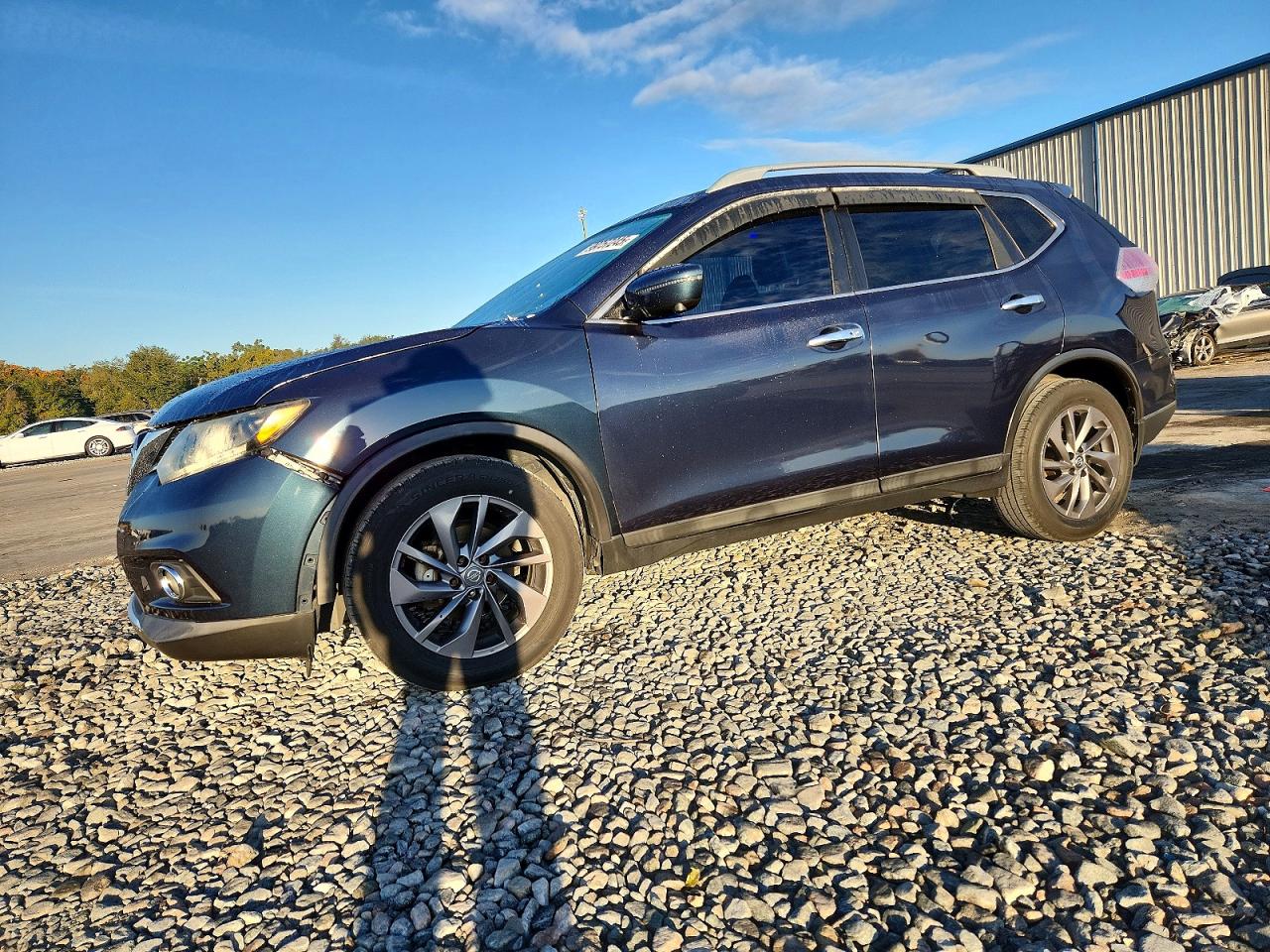 2016 NISSAN ROGUE