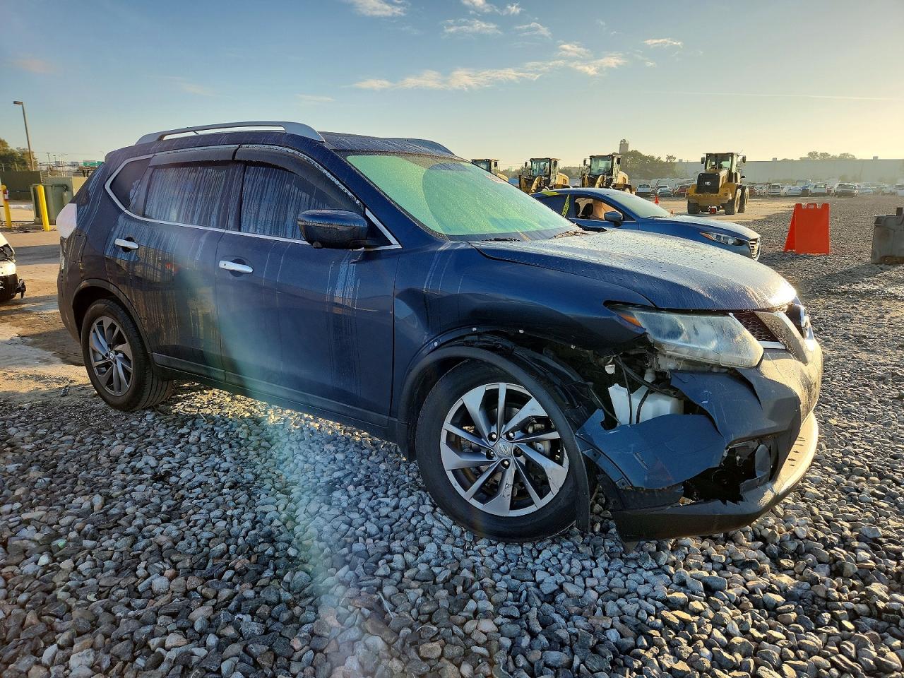 2016 NISSAN ROGUE S photo 4