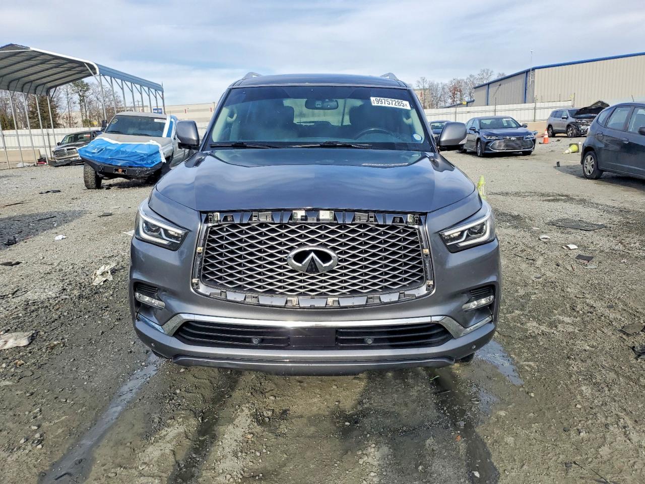 2018 INFINITI QX80 BASE photo 9