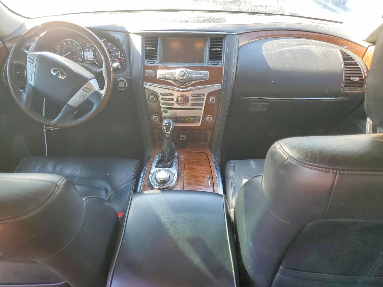 2018 INFINITI QX80 BASE photo 15