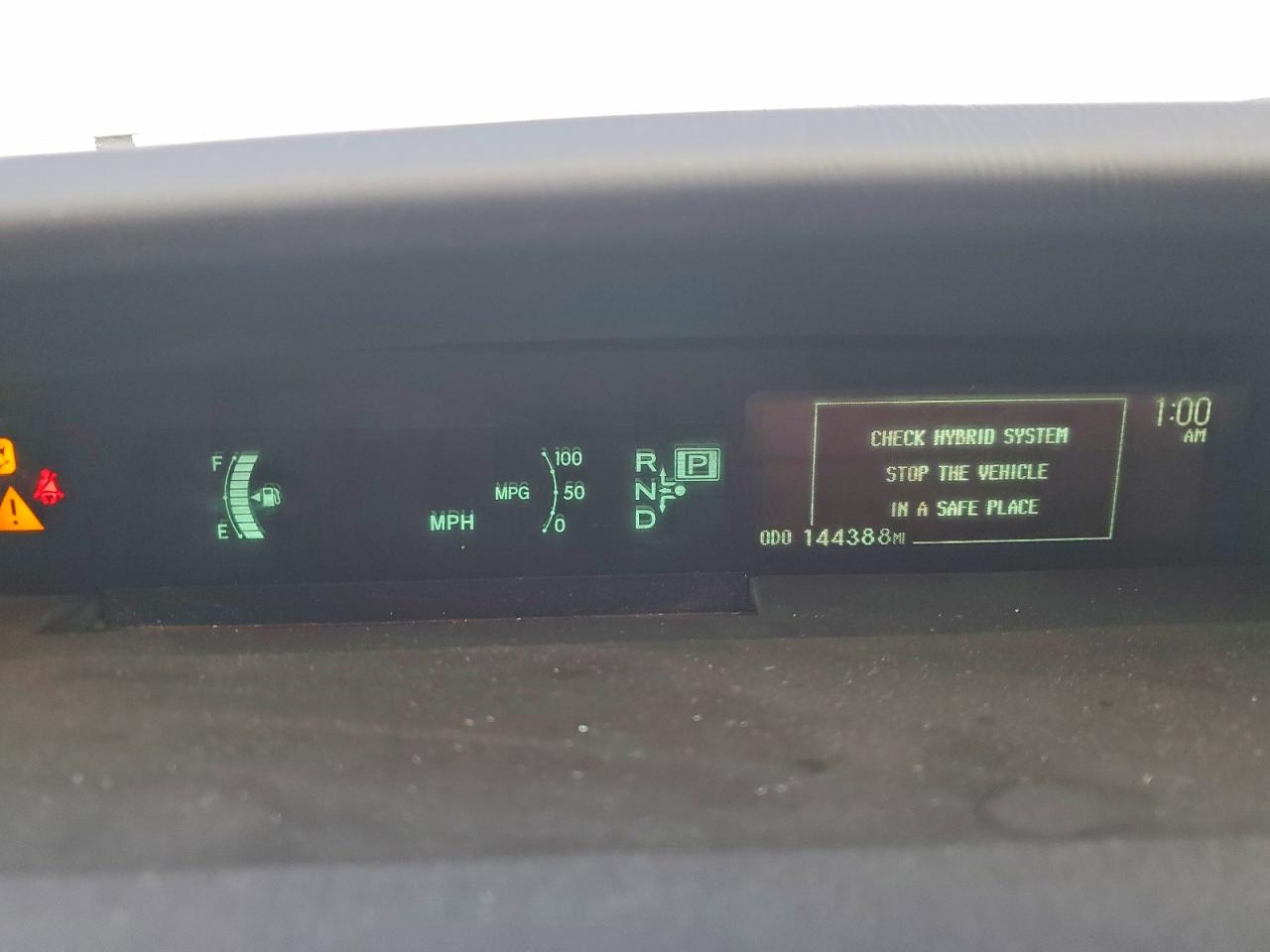 2013 TOYOTA PRIUS photo 25