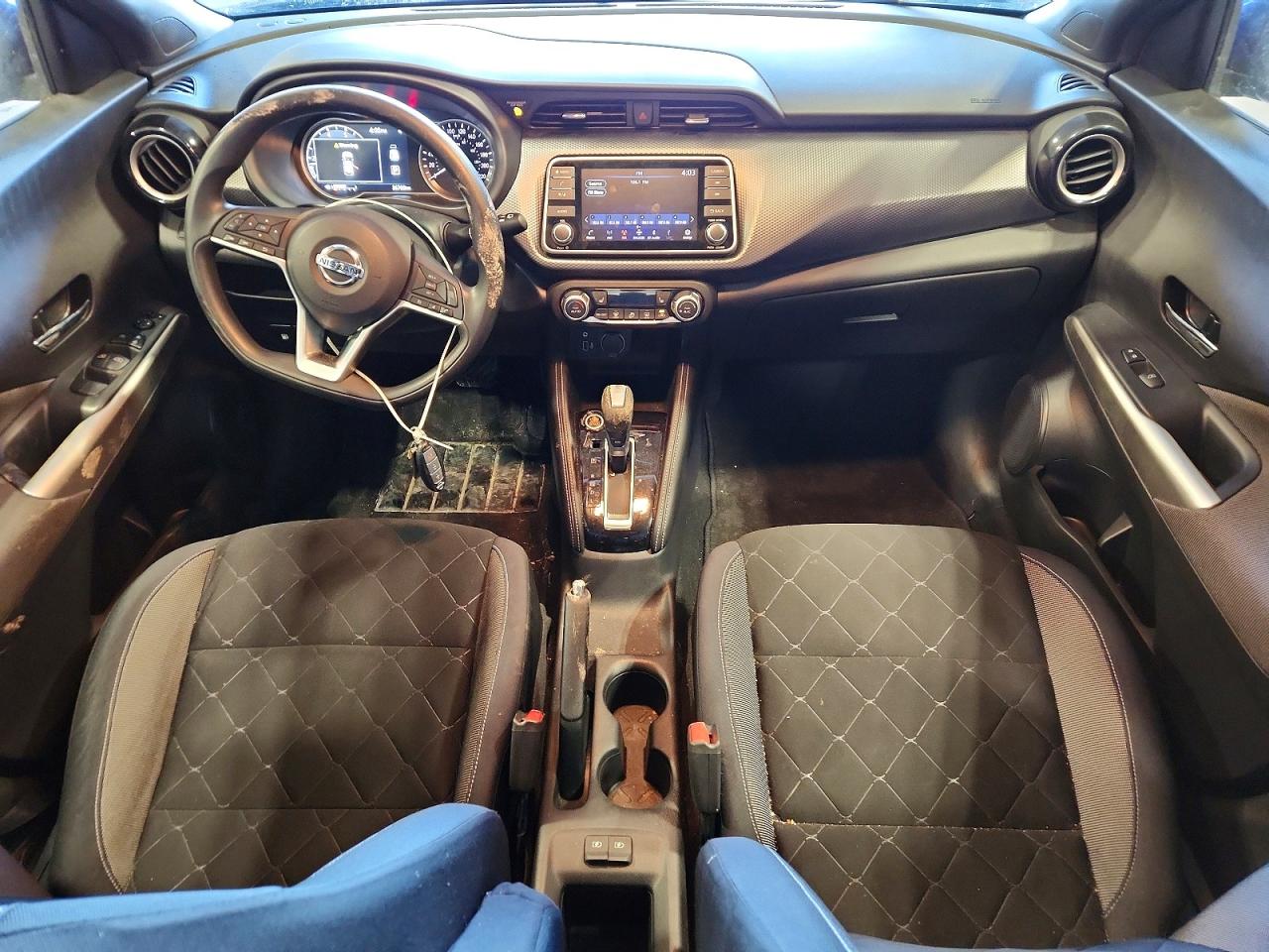 2019 NISSAN KICKS S photo 8