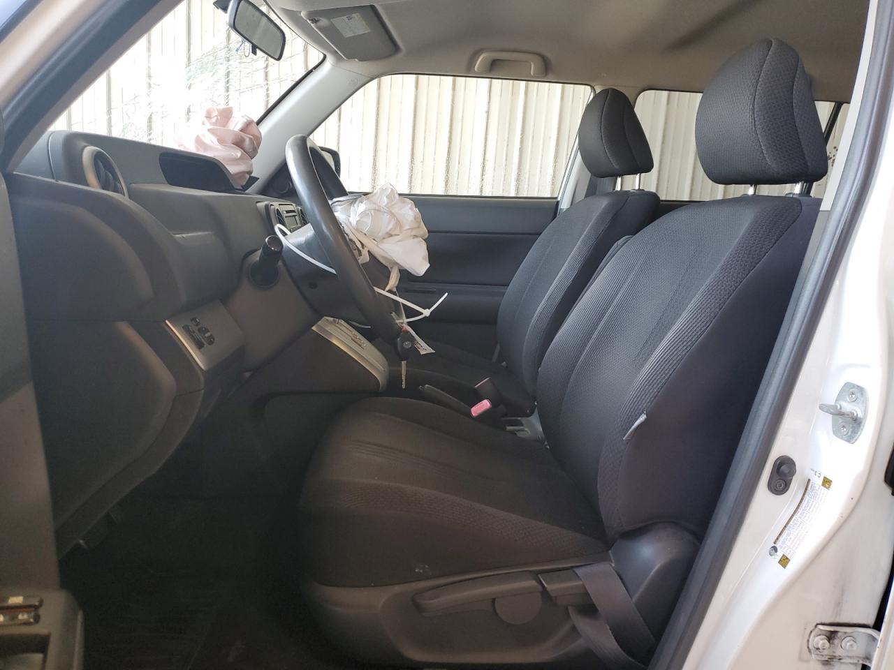 2009 TOYOTA SCION XB photo 7