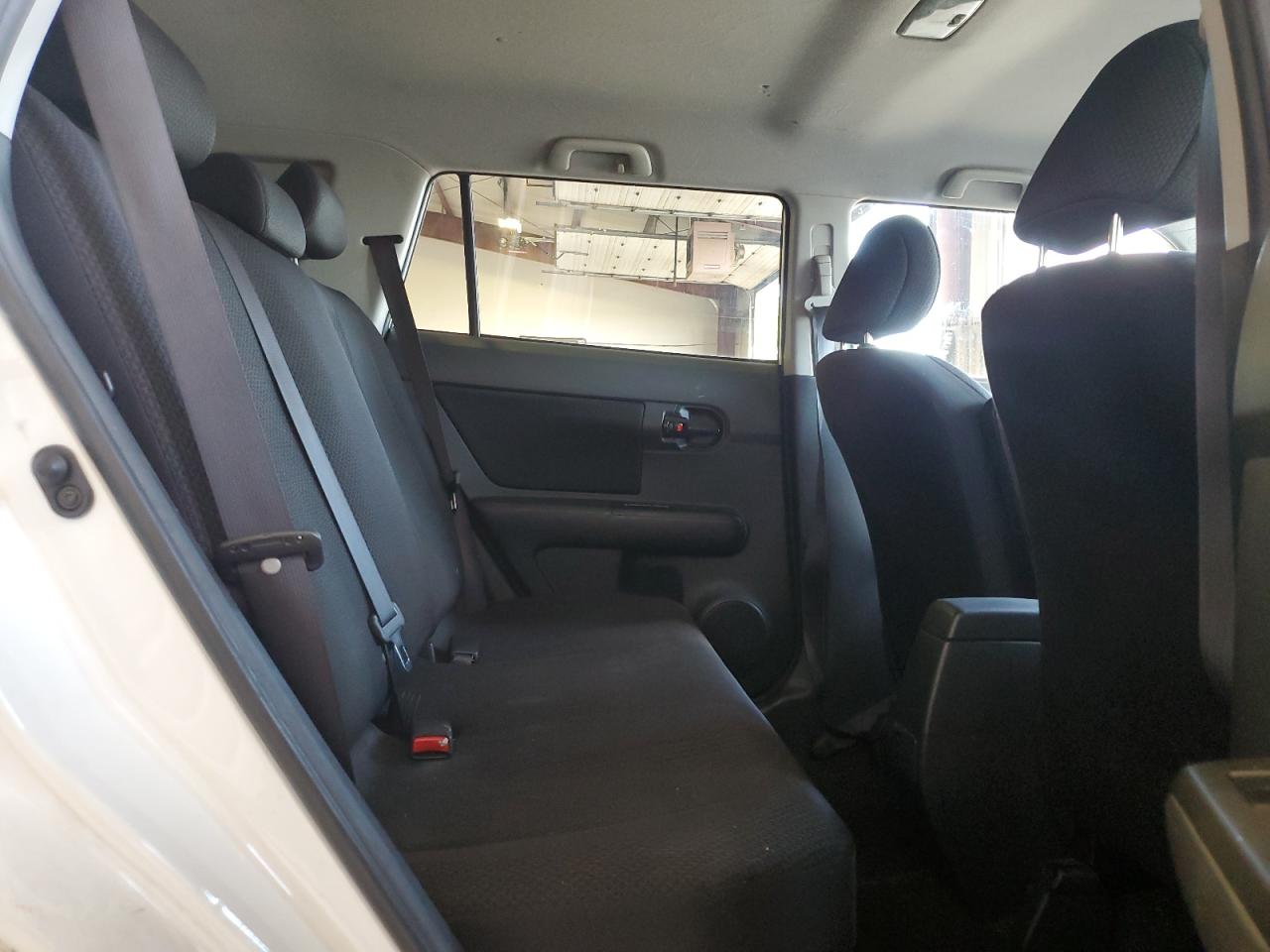 2009 TOYOTA SCION XB photo 10