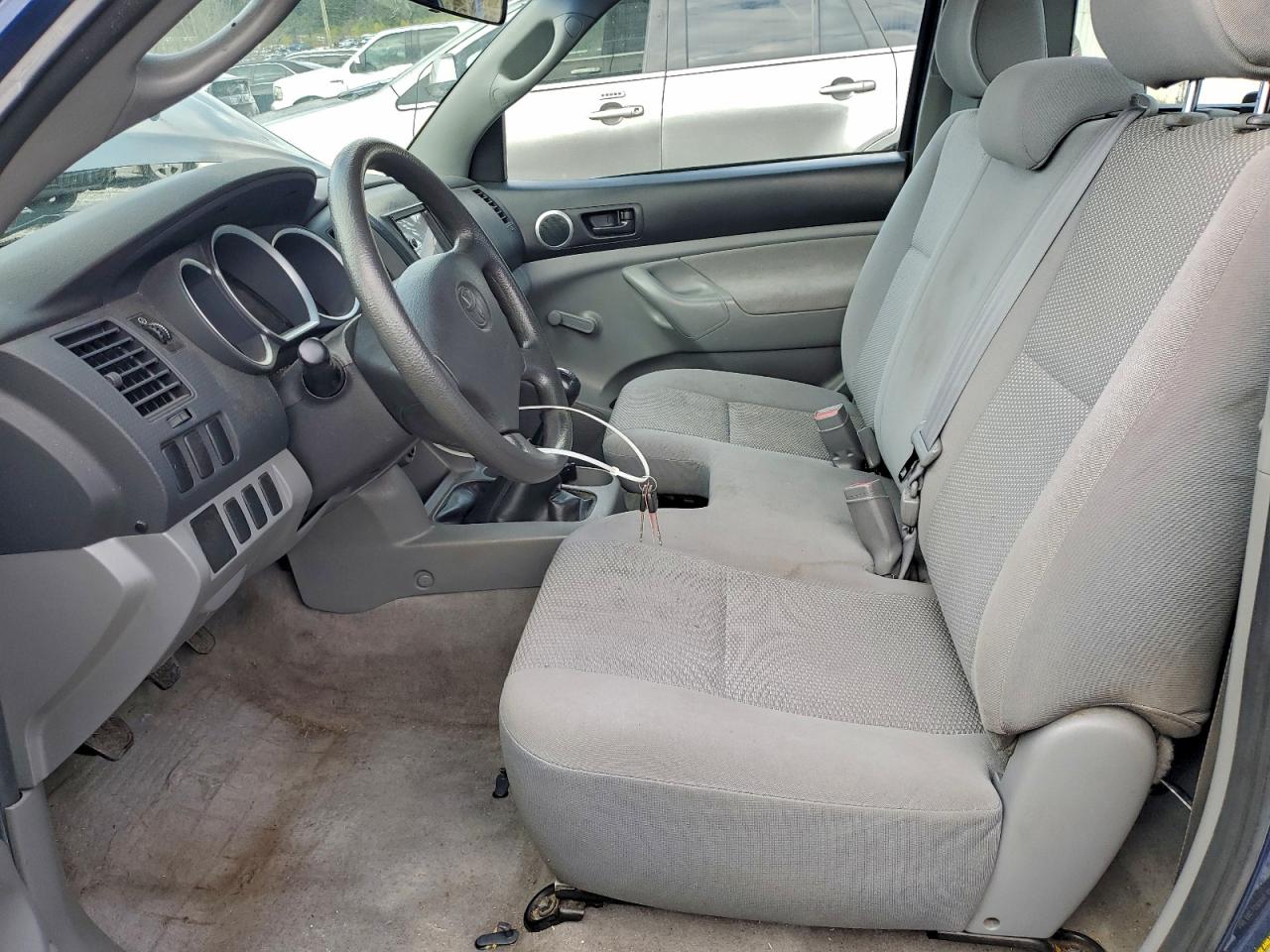 2008 TOYOTA TACOMA photo 13