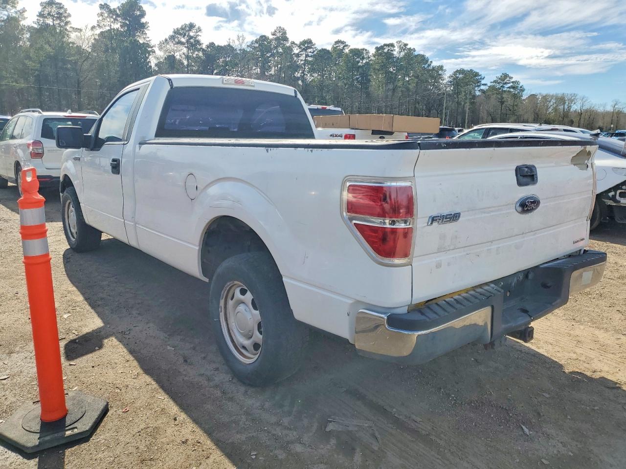 2010 FORD F150 photo 2