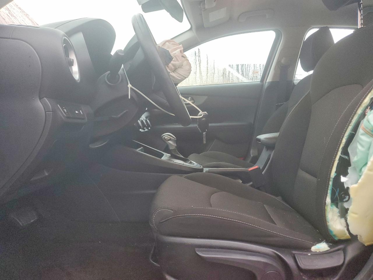 2021 KIA FORTE FE photo 7