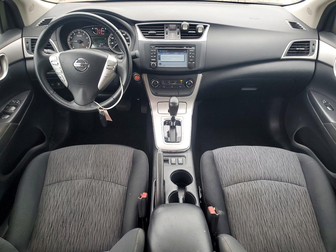 2015 NISSAN SENTRA S photo 8