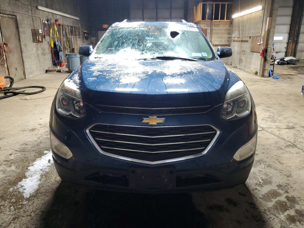 2017 CHEVROLET EQUINOX LT photo 5
