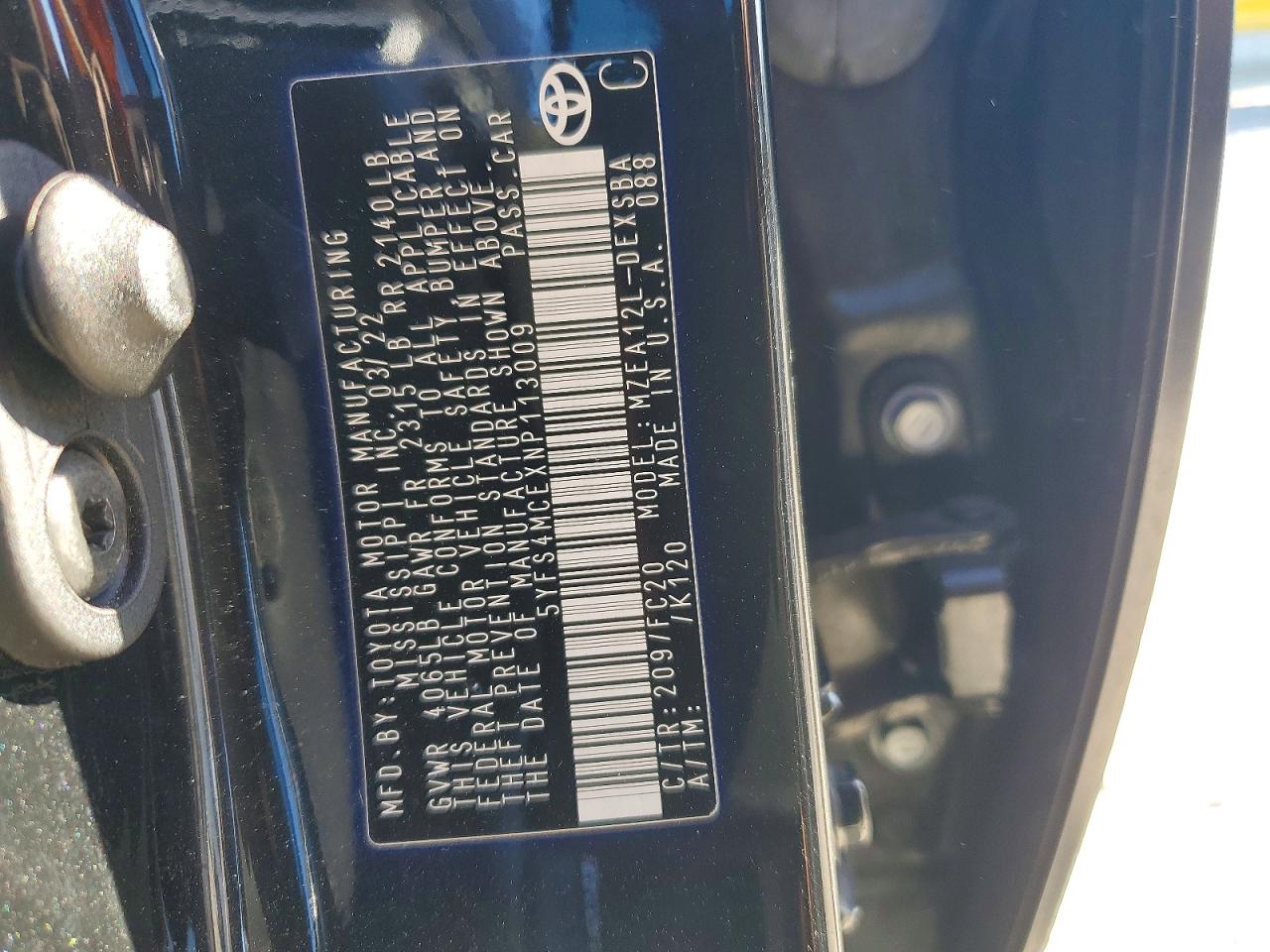 2022 TOYOTA COROLLA SE photo 13