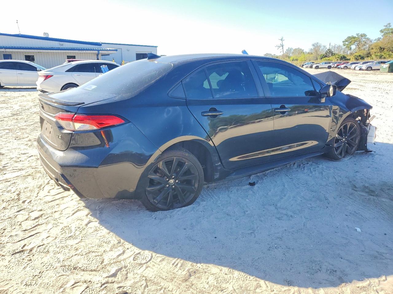 2022 TOYOTA COROLLA SE photo 3