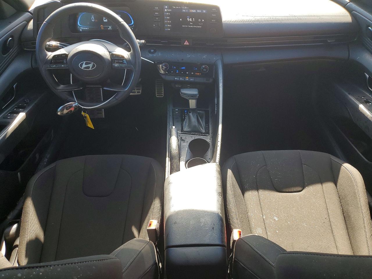 2025 HYUNDAI ELANTRA SEL SPORT photo 15