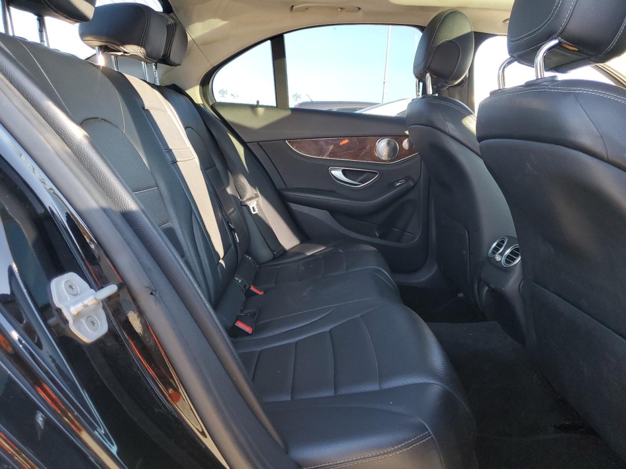 2015 MERCEDES-BENZ C 300 4MATIC photo 10