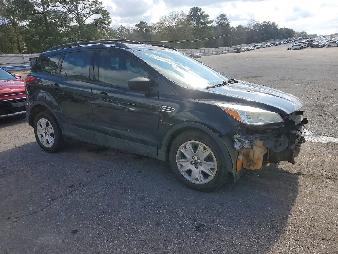 2015 FORD ESCAPE S photo 4