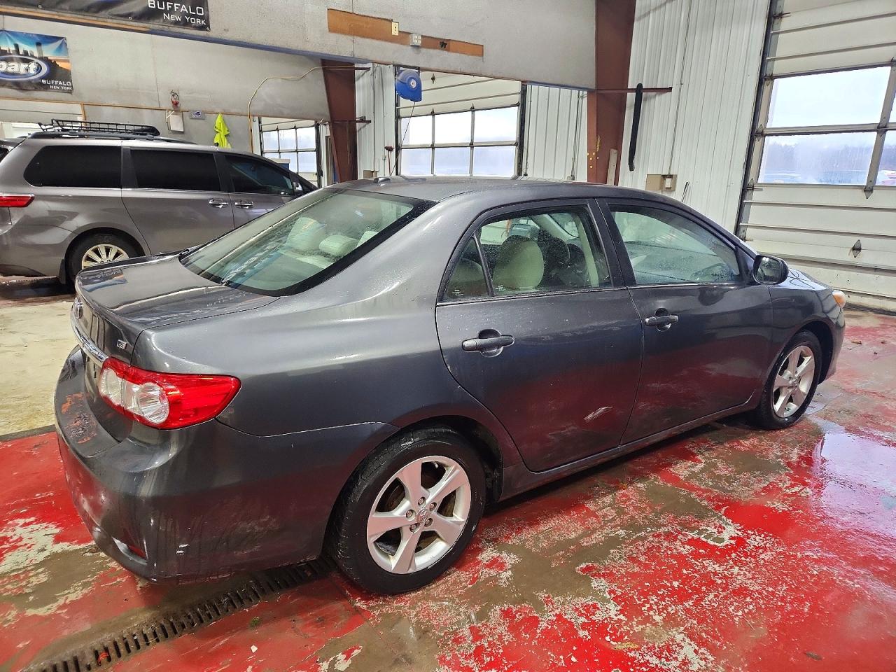 2013 TOYOTA COROLLA BASE photo 3
