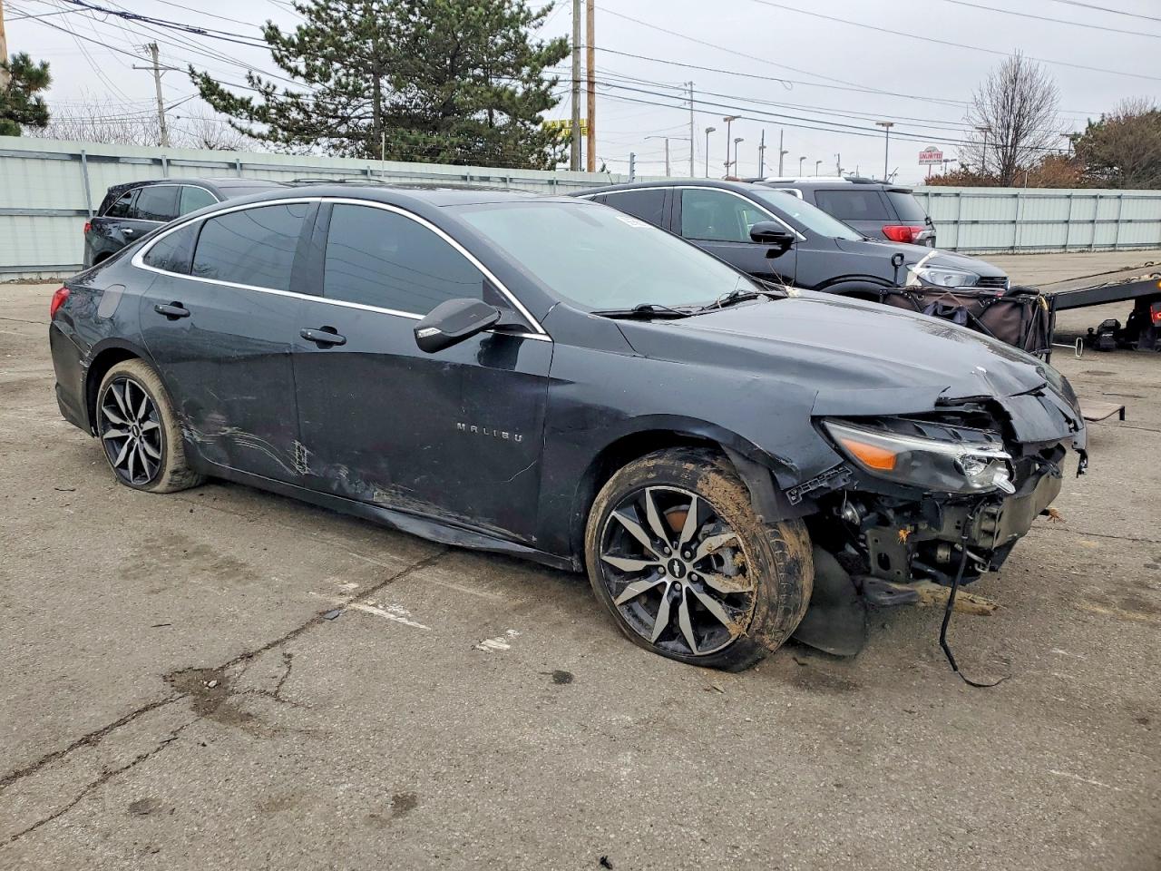 2018 CHEVROLET MALIBU LT photo 4