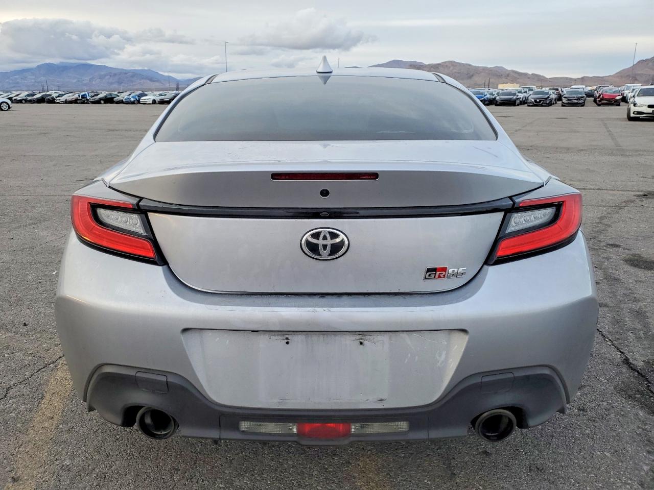 2023 TOYOTA GR 86 photo 6