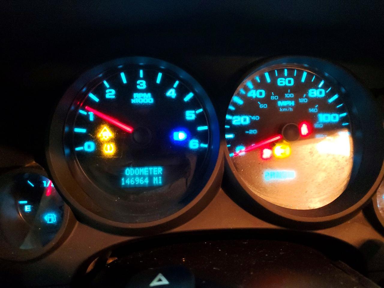 2010 CHEVROLET SILVERADO K1500 photo 9