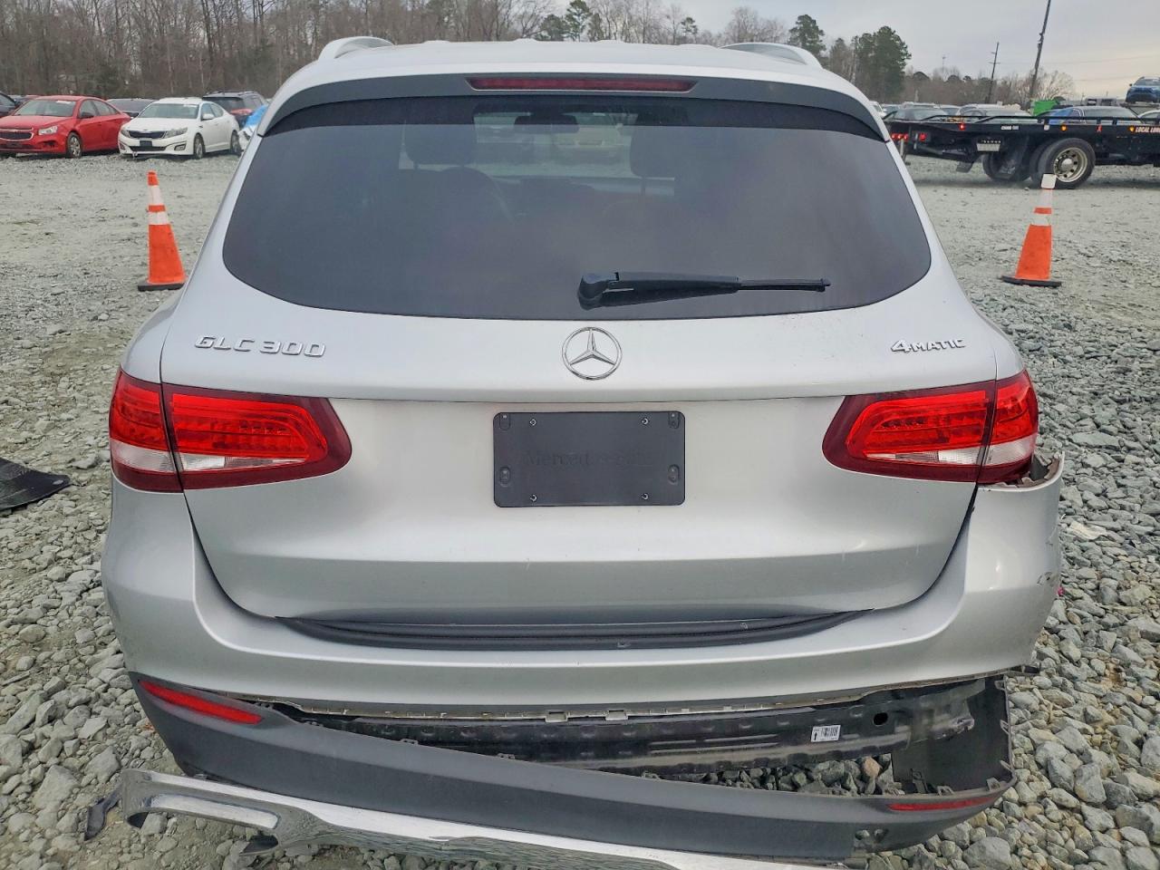 2018 MERCEDES-BENZ GLC 300 4MATIC photo 6