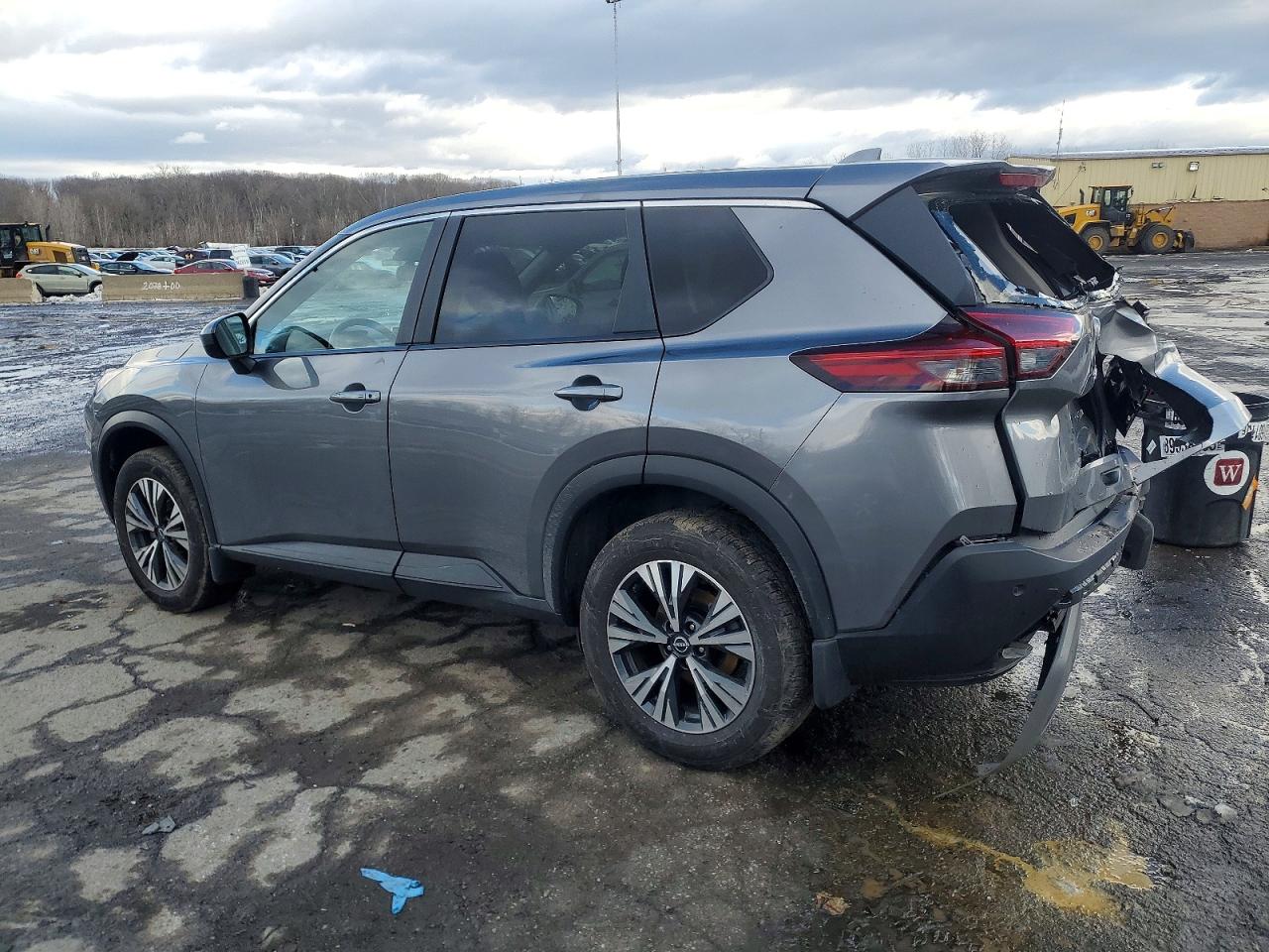 2023 NISSAN ROGUE SV photo 2