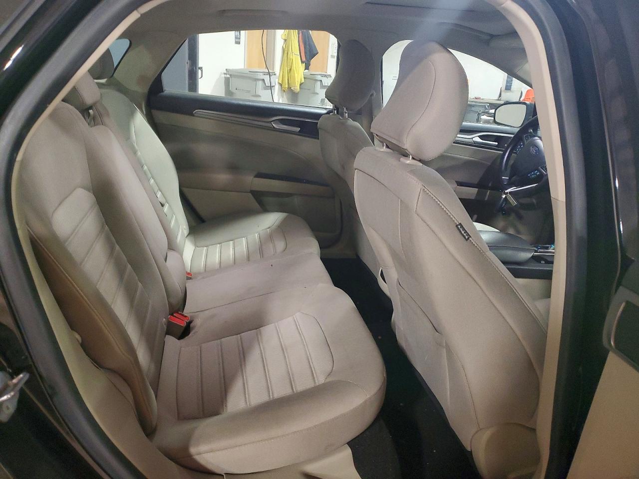 2019 FORD FUSION SE photo 10