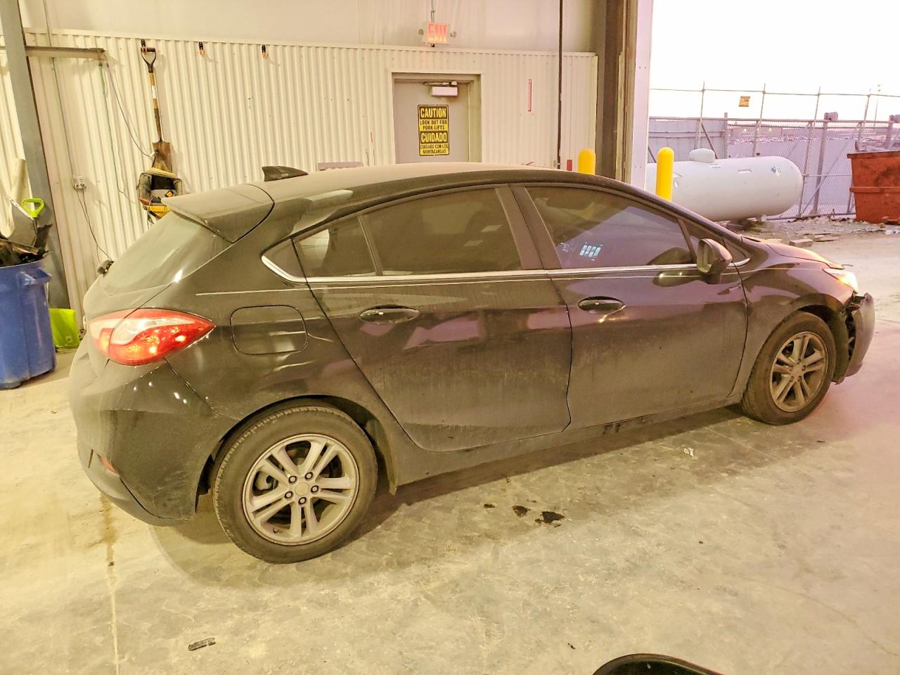 2017 CHEVROLET CRUZE LT photo 3