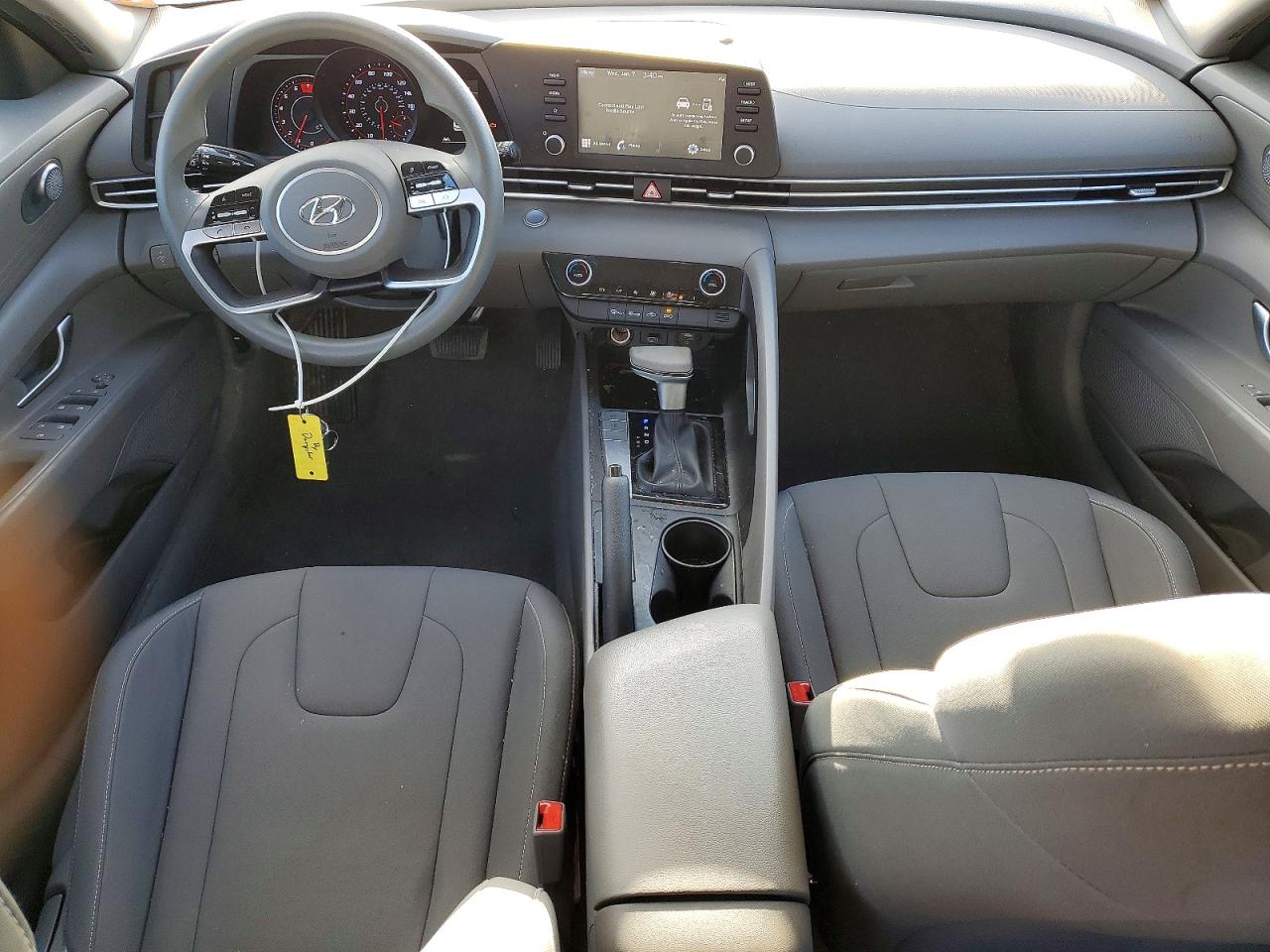 2023 HYUNDAI ELANTRA SEL photo 8