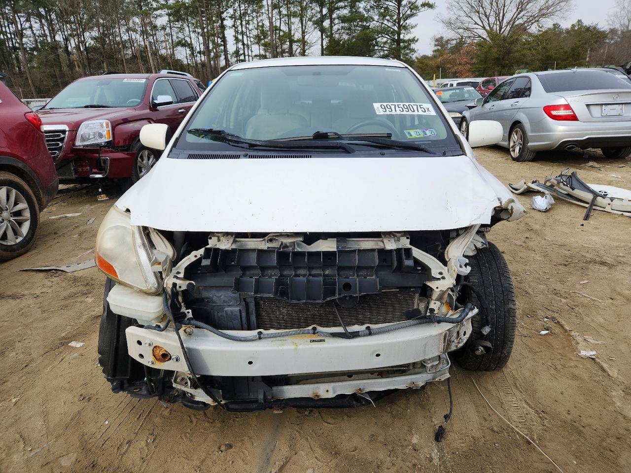 2008 TOYOTA YARIS photo 5