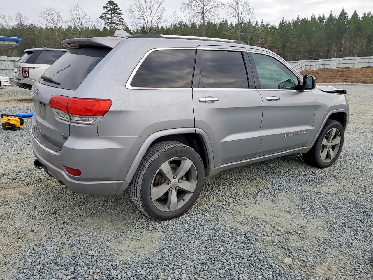 2014 JEEP GRAND CHEROKEE OVERLAND photo 3