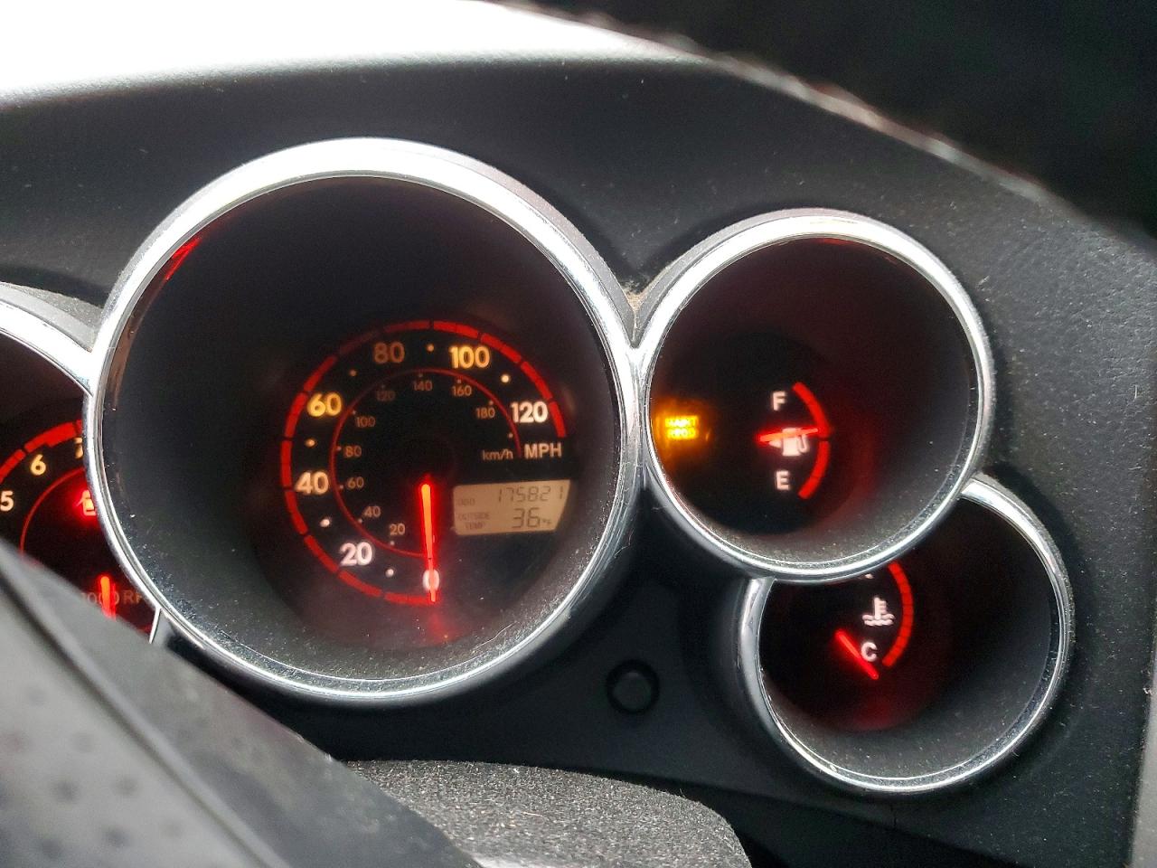 2006 TOYOTA COROLLA MATRIX photo 9