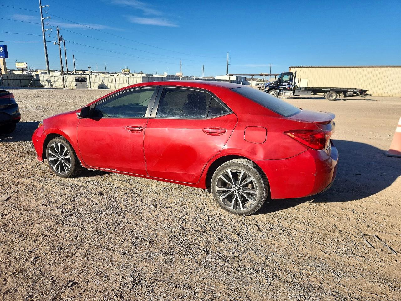 2017 TOYOTA COROLLA L photo 2